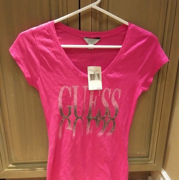Guess Tops - Guess T-Shirt